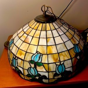Stained glass ceiling lamp. Glass is in perfect condition . Beautiful